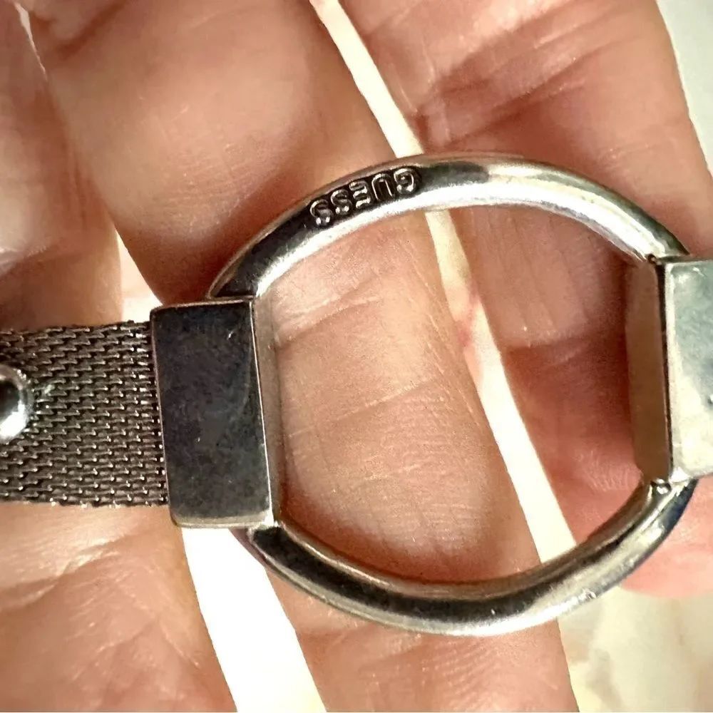 Guess silver tone bracelet - Picture 7 of 8